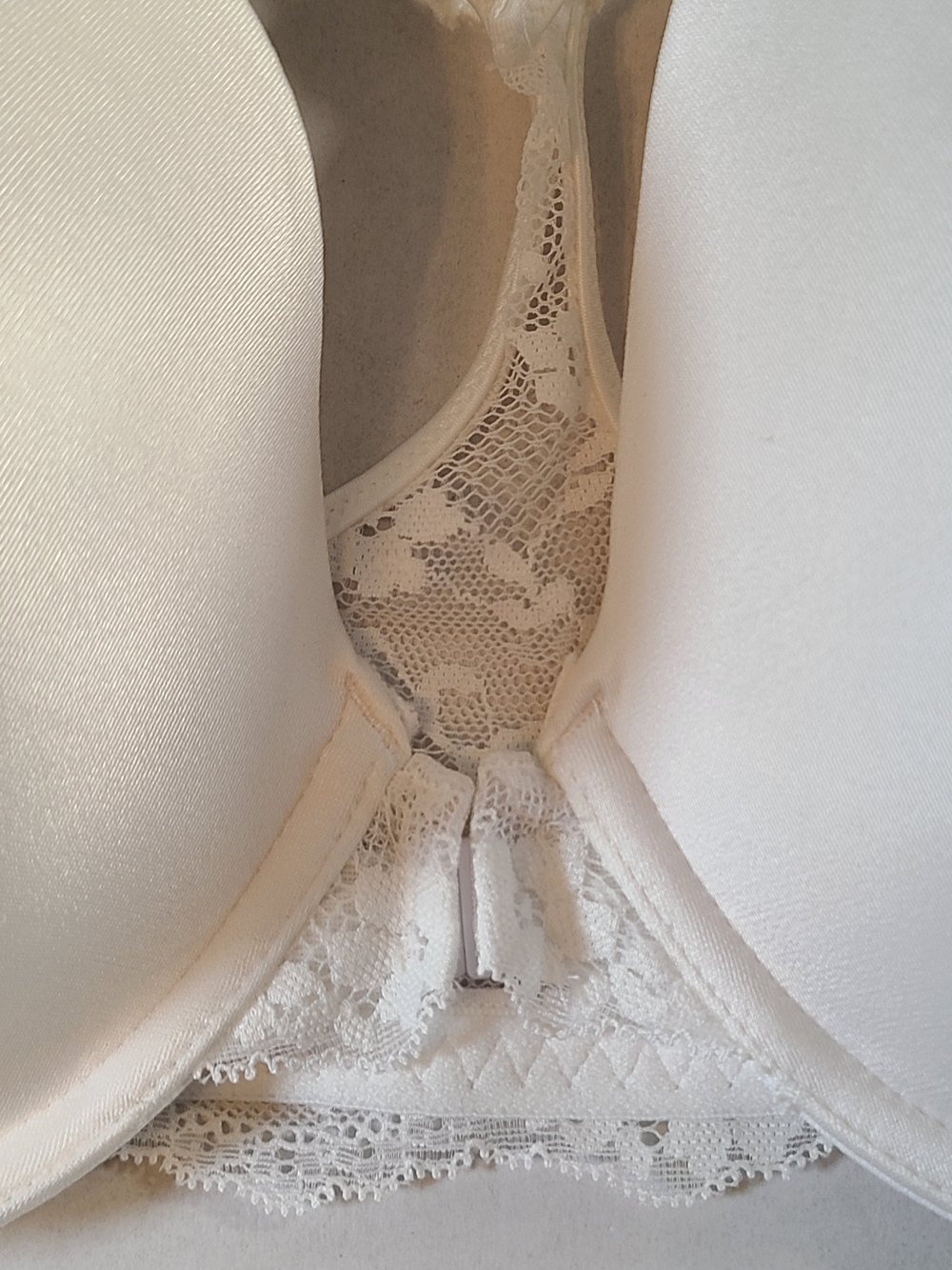 Maidenform Front-Close Racerback Bra Smoothing Back & Sides White 38DD - Picture 7 of 12